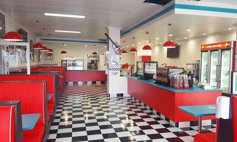 RJ's Rock N Roll Diner - Accommodation Georgetown 8