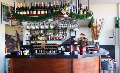 Magna's On Main - Accommodation Georgetown 2