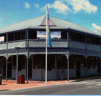 The New England Hotel - Accommodation Georgetown