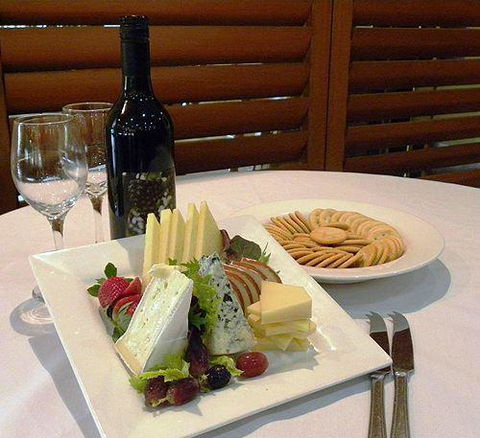 Cedar Creek Estate Vineyard & Winery Restaurant - Accommodation Georgetown 5