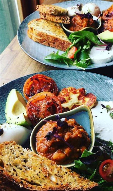 Delish Of Erina - Accommodation Georgetown 4
