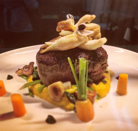 Chloe's Lounge & Restaurant - Accommodation Georgetown 18