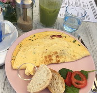 Beach Break Cafe