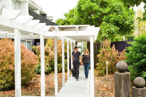 Rocklea International Hotel - Accommodation Georgetown 1