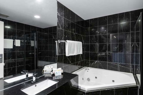 All Seasons Bendigo - Accommodation Georgetown 11