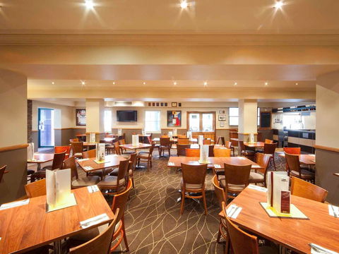 Mercure Canberra Hotel - Accommodation Georgetown 3