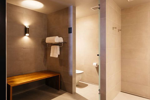 Macq 01 Hotel - Accommodation Georgetown 2