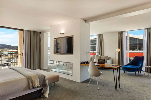 Macq 01 Hotel - Accommodation Georgetown 12