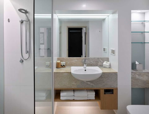 RACV Royal Pines Resort - Accommodation Georgetown 2
