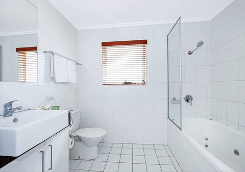 Comfort Inn & Suites Northgate Airport - Accommodation Georgetown 10