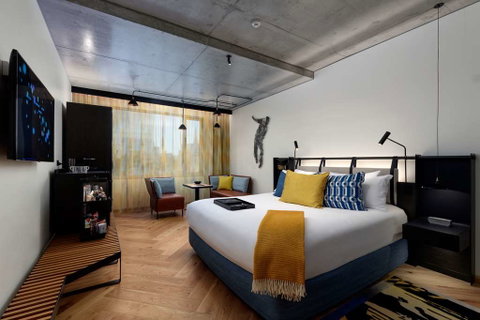 QT Melbourne - Accommodation Georgetown 4