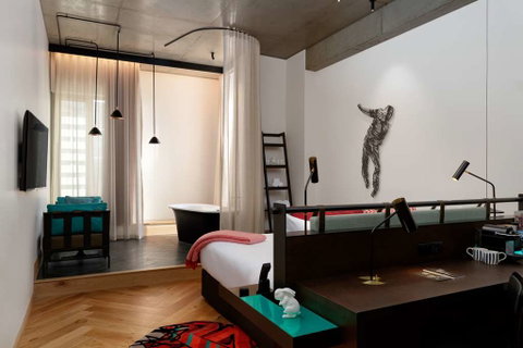 QT Melbourne - Accommodation Georgetown 7