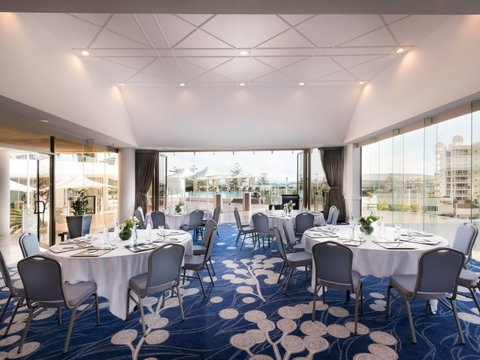 Sofitel Gold Coast - Accommodation Georgetown 9