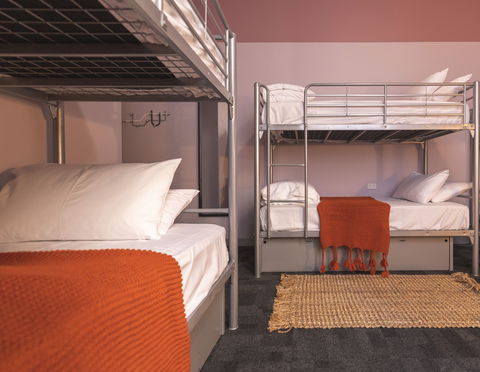 United Backpackers - Accommodation Georgetown 5