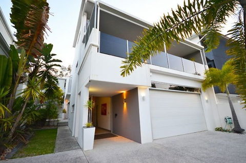 Alex Beach House - Accommodation Georgetown 0