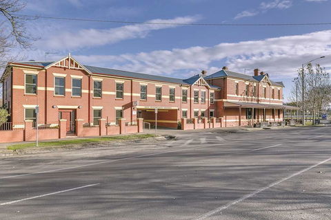 Lake Inn Ballarat - Accommodation Georgetown 0