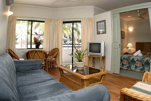 Half Moon Bay Resort - Accommodation Georgetown 1