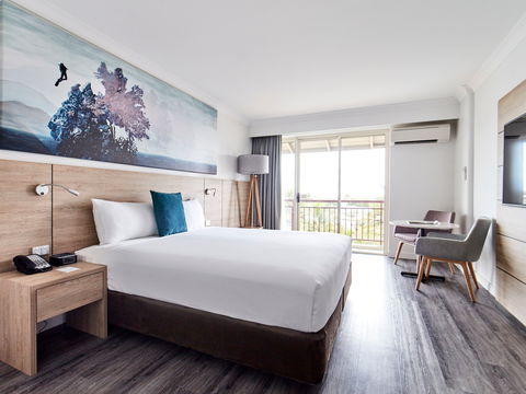 Novotel Cairns Oasis Resort - Accommodation Georgetown 1