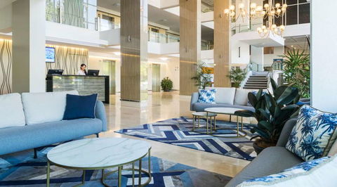 Pacific Hotel Cairns - Accommodation Georgetown 2