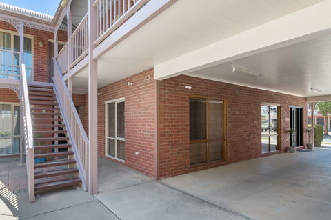 Burke & Wills Motor Inn - Accommodation Georgetown 3