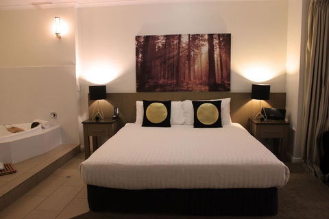Swan Hill Resort - Accommodation Georgetown 6