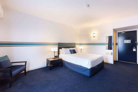 Ramada By Wyndham Diplomat Canberra - Accommodation Georgetown 4