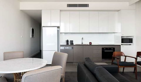 Knightsbridge Canberra - Accommodation Georgetown 8