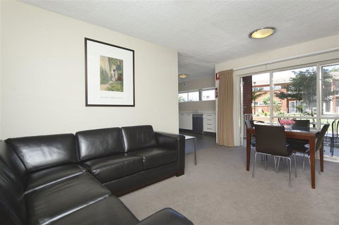 Forrest Hotel & Apartments - Accommodation Georgetown 6