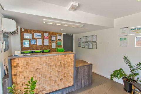 Mackay Oceanside Central Hotel - Accommodation Georgetown 2