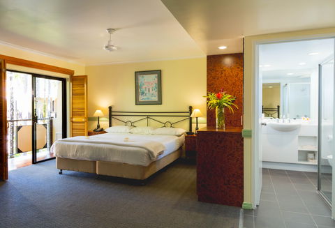 Palm Royale Cairns - Accommodation Georgetown 1