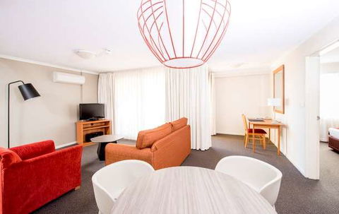 Mantra On Northbourne - Accommodation Georgetown 1