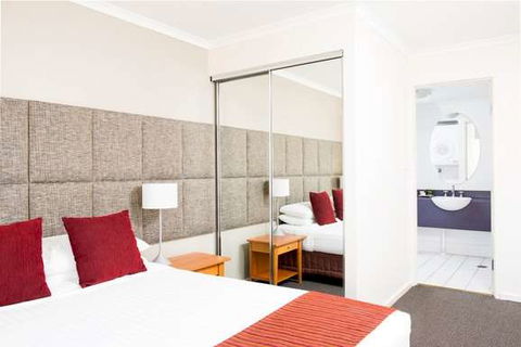 Mantra On Northbourne - Accommodation Georgetown 2