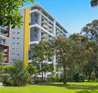 Astra Apartments MacQuarie Park - Accommodation Georgetown