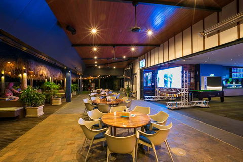Kawana Waters Hotel By NightCap - Accommodation Georgetown 0