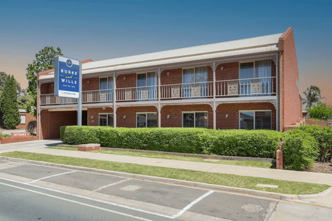 Burke & Wills Motor Inn - Accommodation Georgetown 0