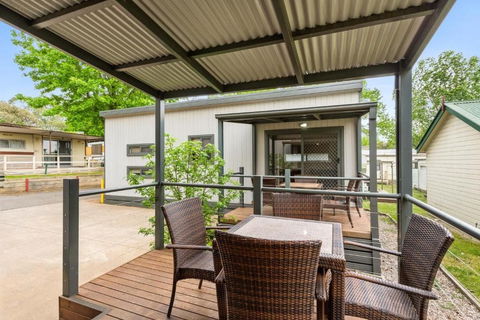Discovery Parks Lake Hume - Accommodation Georgetown 2