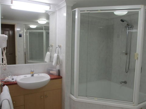 Springwood Tower Apartment Hotel - Accommodation Georgetown 9
