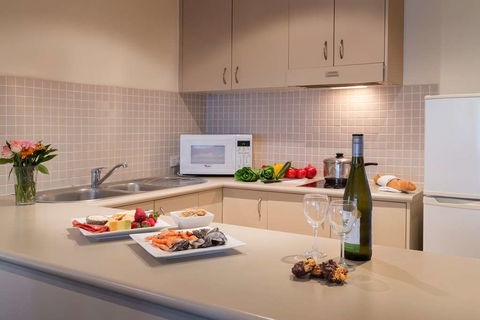 Canberra Parklands Central - Accommodation Georgetown 5