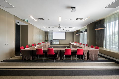 Fraser Suites Perth - Accommodation Georgetown 11