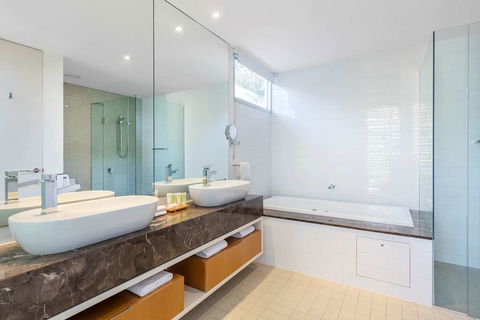 RACV Noosa Resort - Accommodation Georgetown 2