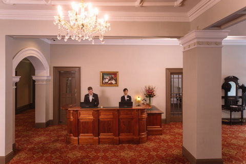 Hadley's Orient Hotel - Accommodation Georgetown 1