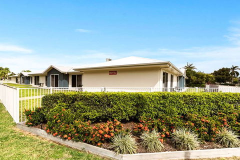 Econo Lodge Beachside - Accommodation Georgetown 1