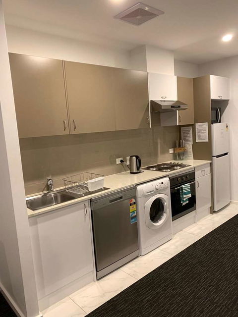 Adelaide Dress Circle Apartments - Accommodation Georgetown 2