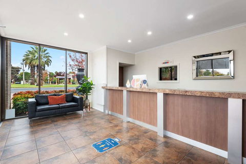 Comfort Inn Deakin Palms - Accommodation Georgetown 0