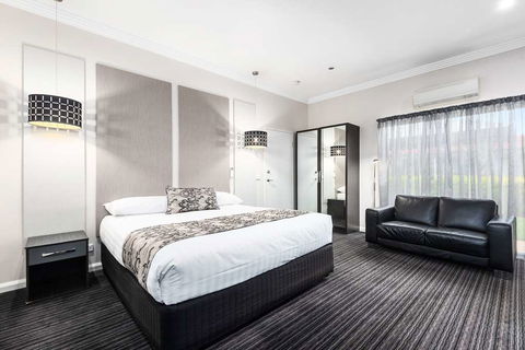 Comfort Inn Deakin Palms - Accommodation Georgetown 1