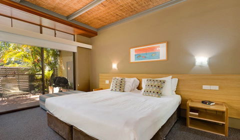 Nautilus Beachfront Villas & Spa - Accommodation Georgetown 1