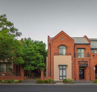 Majestic Old Lion Apartments