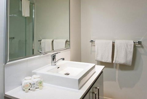 Essence Apartments Chermside - Accommodation Georgetown 3