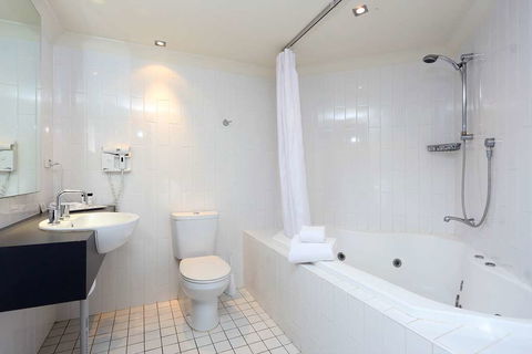 Brisbane International - Virginia - Accommodation Georgetown 5