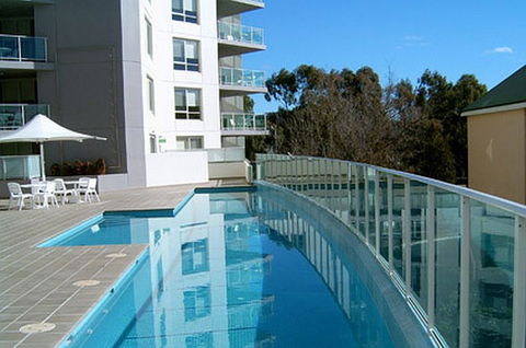 Pacific Suites Canberra - Accommodation Georgetown 2